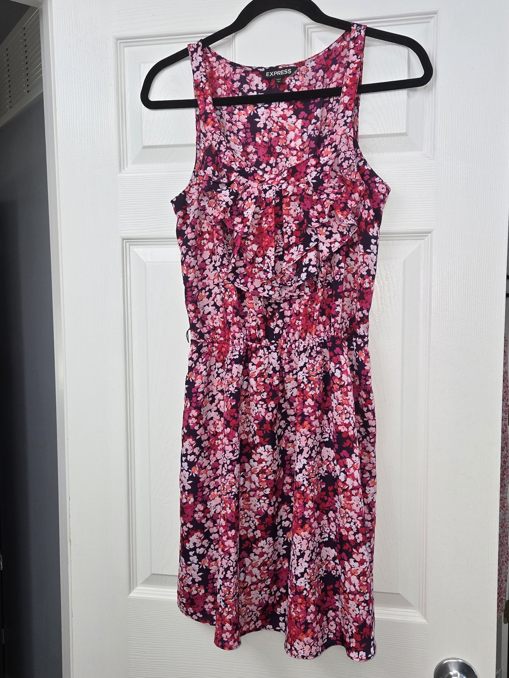 EXPRESS Floral Ruffle Neck Dress Pink Purple Elastic Waist Pockets Medium - Picture 1 of 8